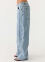 Johnny Low Rise Wide Leg Denim Jeans - Light Blue Wash - 图片 3