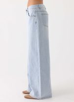 Neo Low Rise Wide Leg Denim Jeans - Light Blue Wash - 图片 2