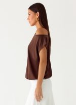 Raeni Off Shoulder Top - Chocolate - 图片 3