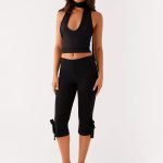 Takeover Capri Pants - Black