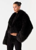 Virginia Cropped Faux Fur Jacket - Black - 图片 8